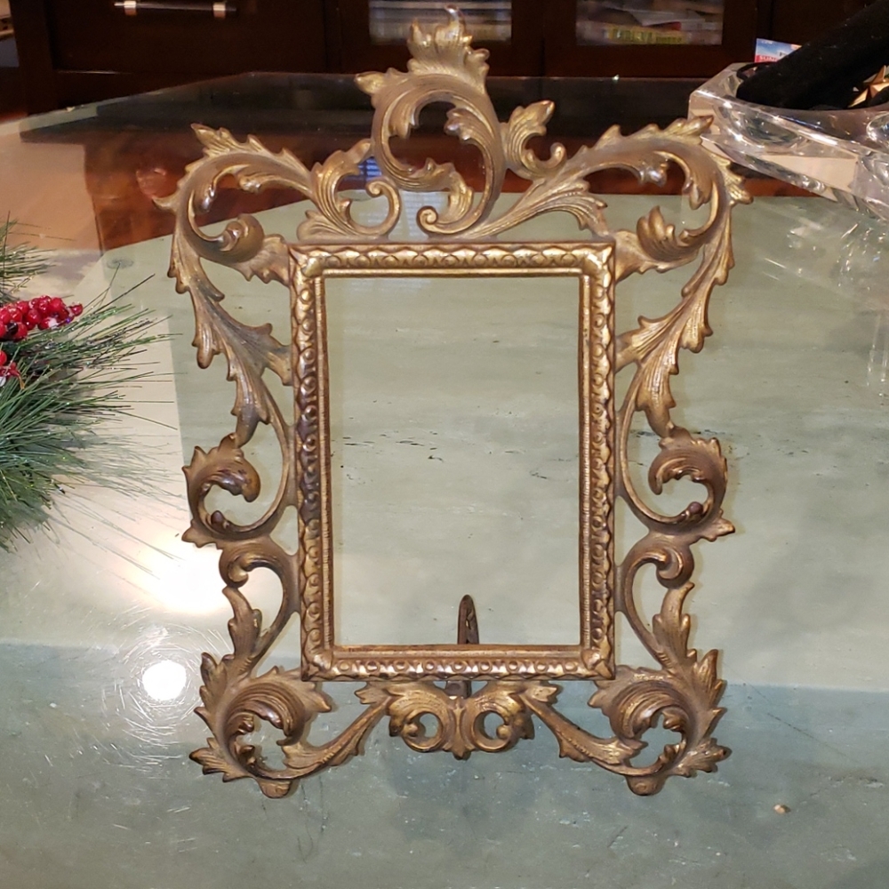 Gold Victorian 4×6 frame